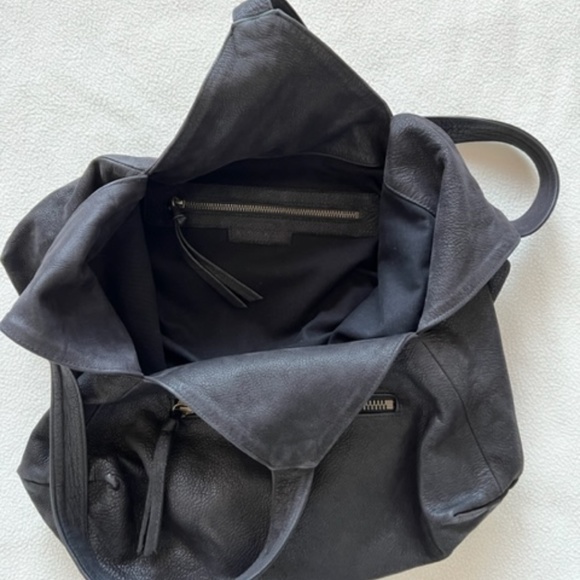 KOOKAI PARIS Leather Shoulder Tote Bag - Picture 6 of 7